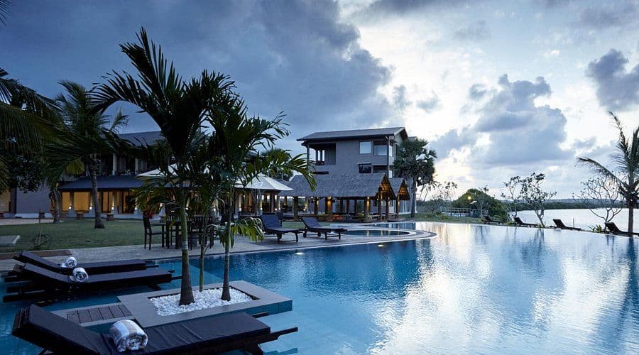 Amaranthe Bay Resort & Spa